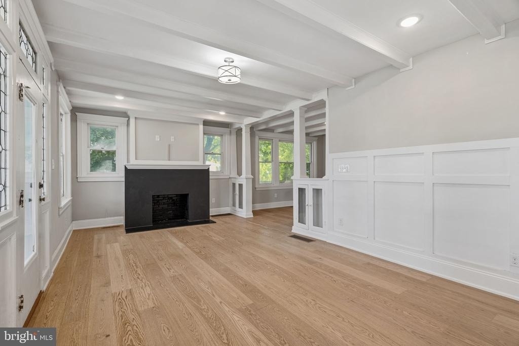 1515 Butler Pike - Photo 5