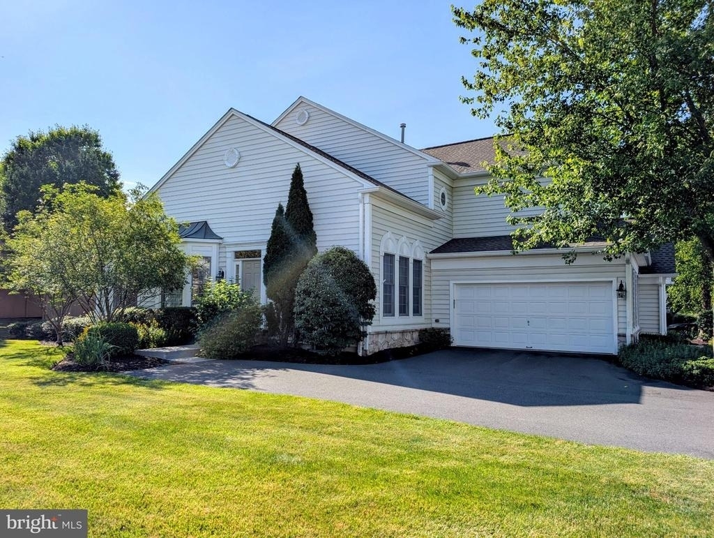 8 Trewbridge Court - Photo 0