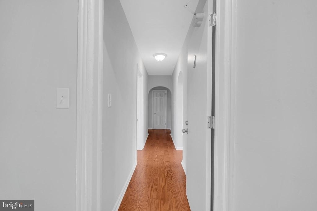 121 E Browning Road - Photo 1