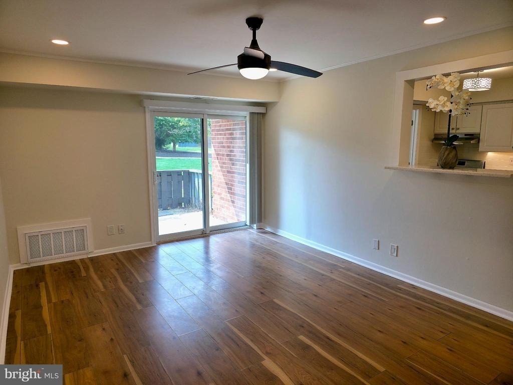 114 Van Buren Road - Photo 4