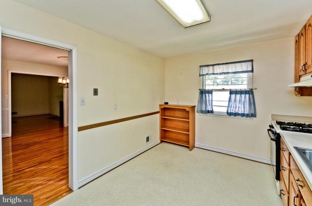 100 Mel Mara Drive - Photo 8