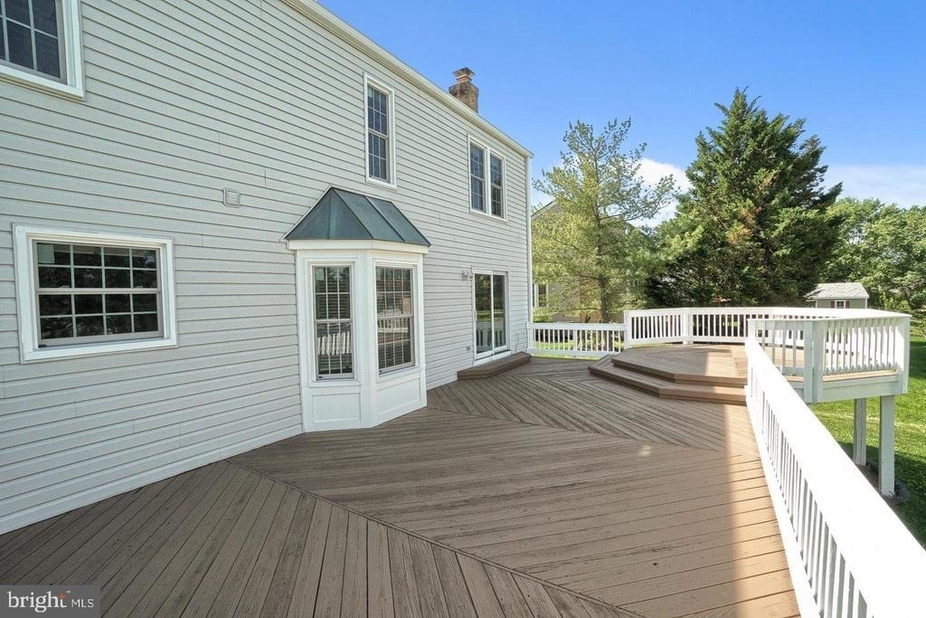 17221 Spates Hill Road - Photo 4
