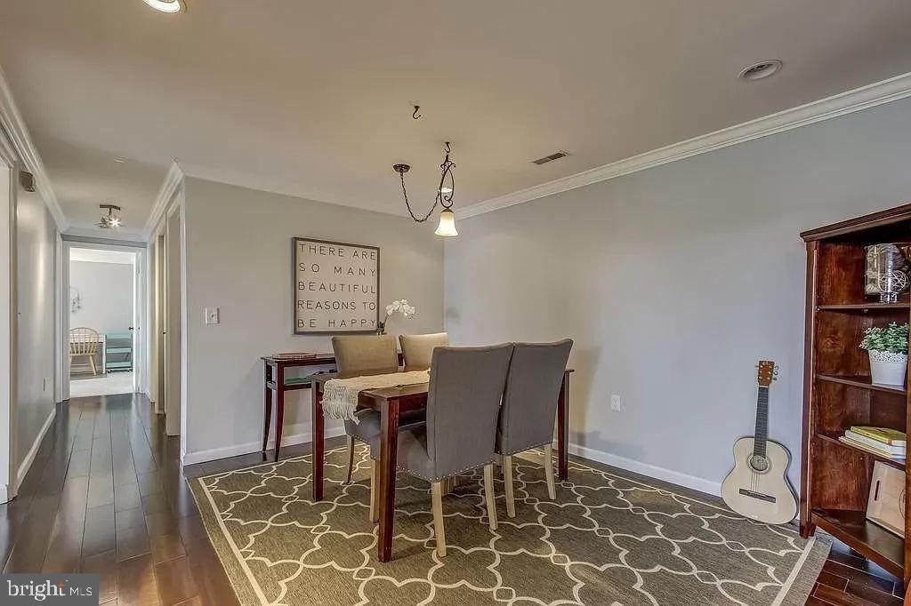 13124 Wonderland Way - Photo 2