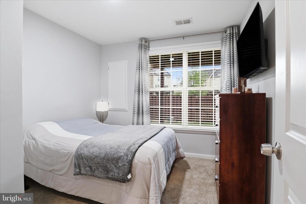 4719 Cambria Road - Photo 28