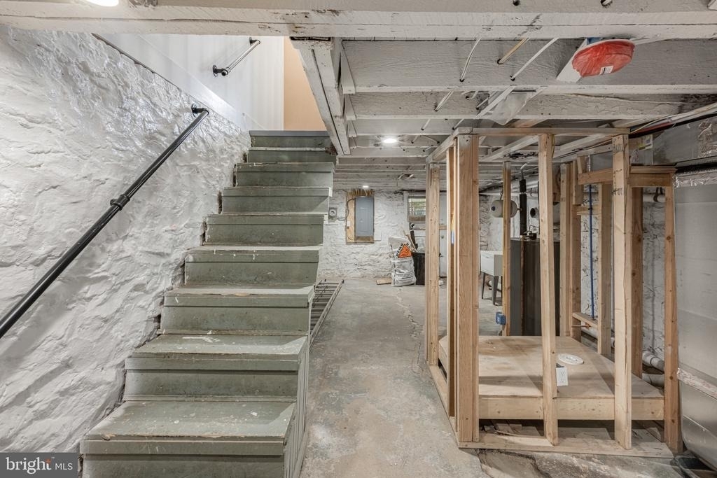 325 W Lorraine Avenue - Photo 25