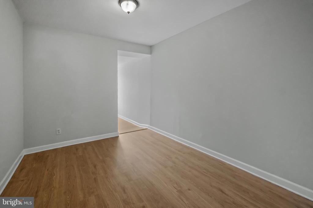 182 36th Street Ne - Photo 18