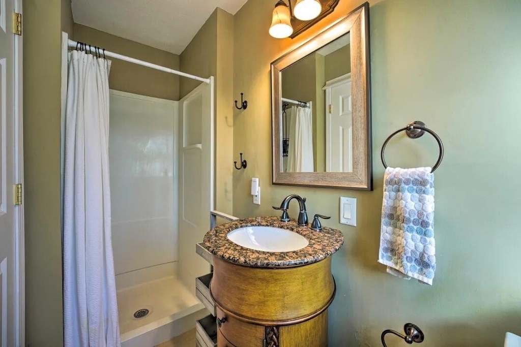 803 Court Street - Photo 16