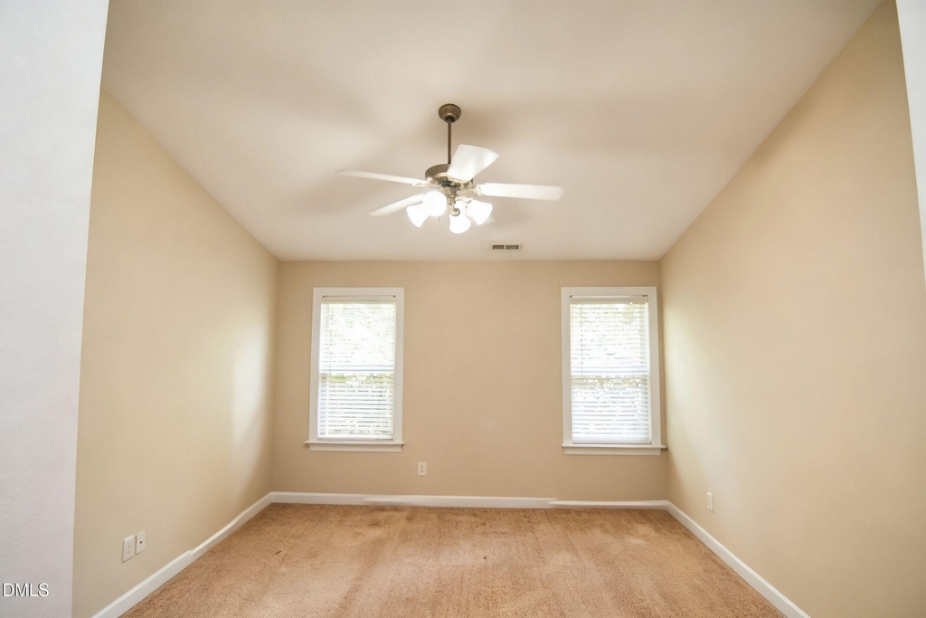 4809 Landover Pine Place - Photo 7