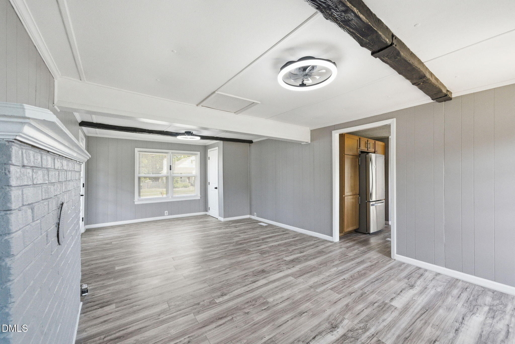 320 E Earp Street - Photo 14