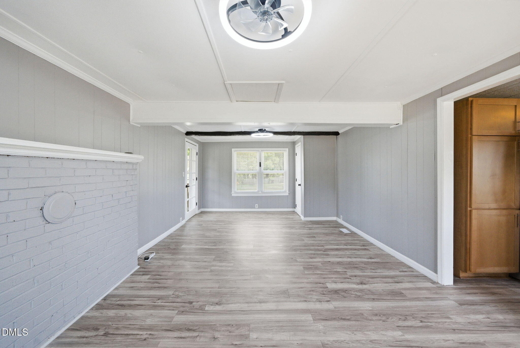 320 E Earp Street - Photo 15