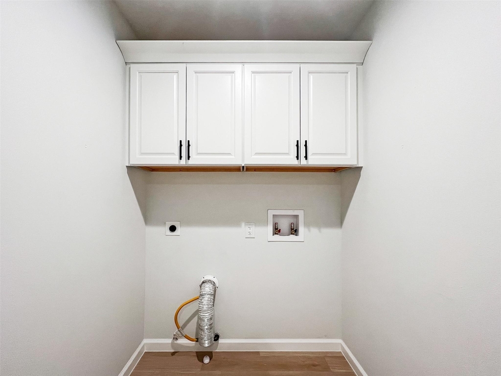 7736 Croftwood Dr - Photo 11