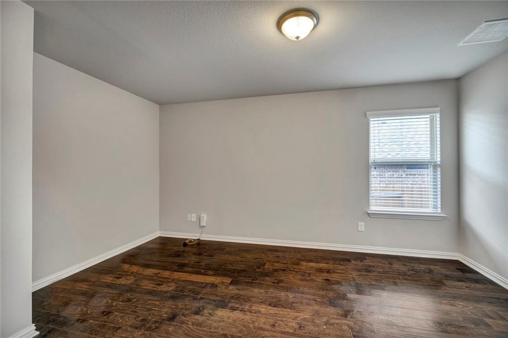 2926 Diego Dr - Photo 9