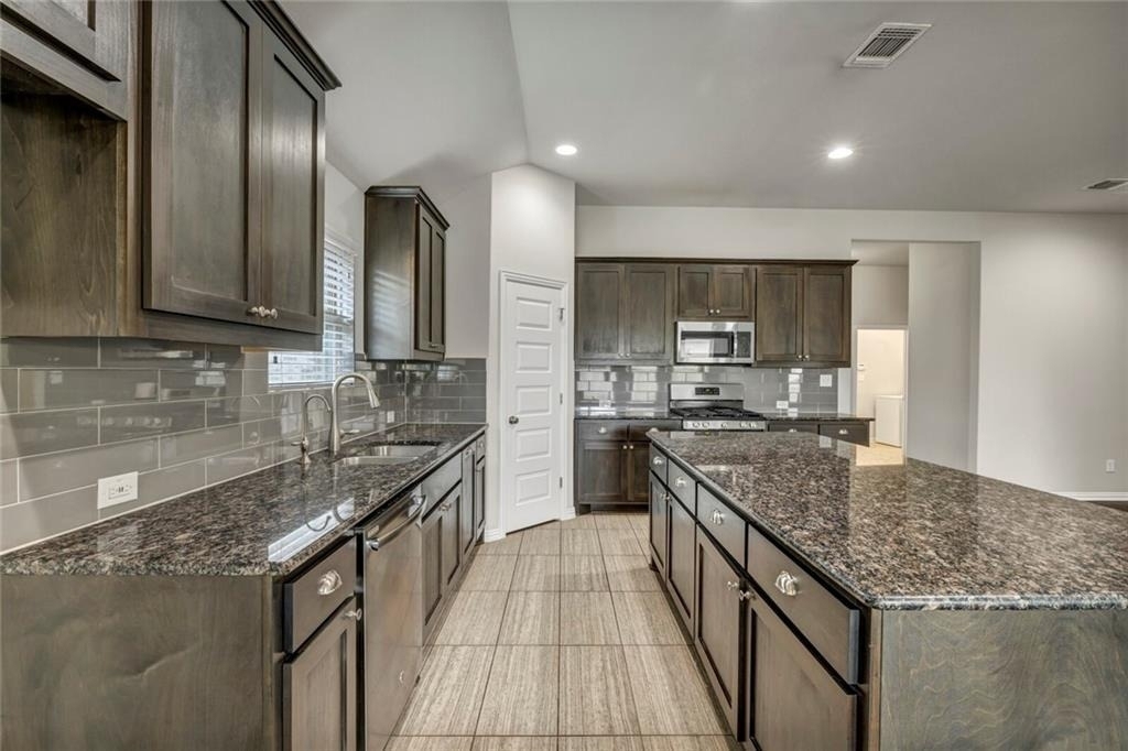 2926 Diego Dr - Photo 15