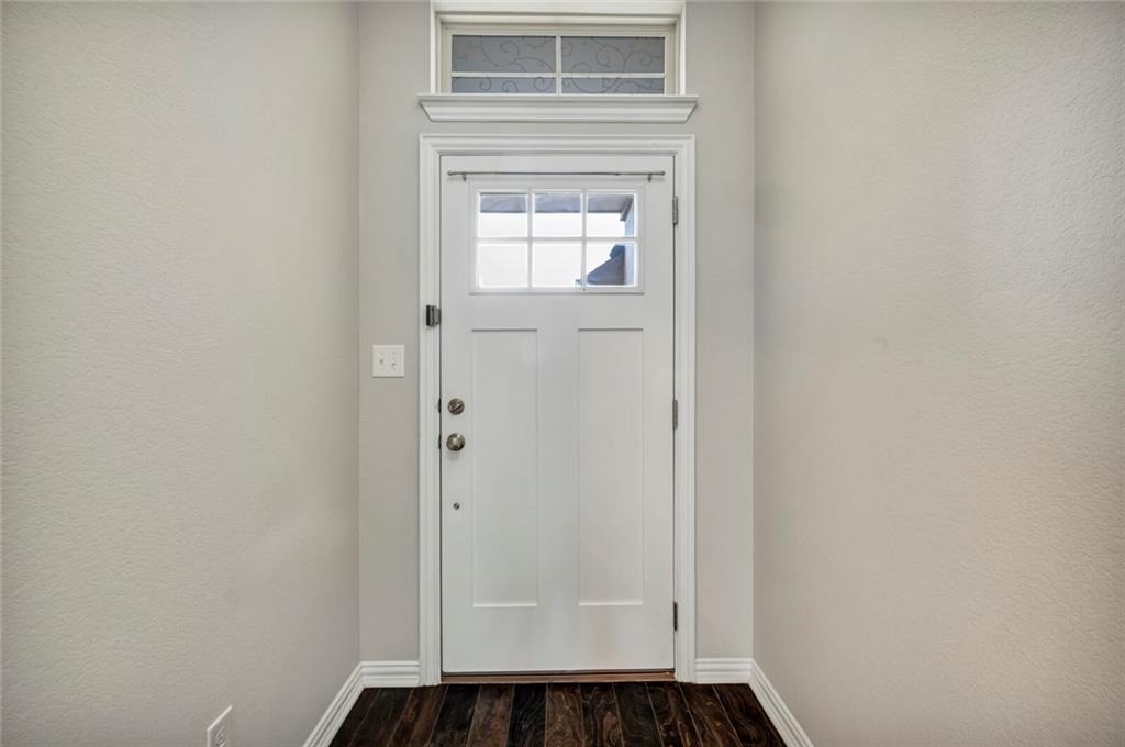 2926 Diego Dr - Photo 4