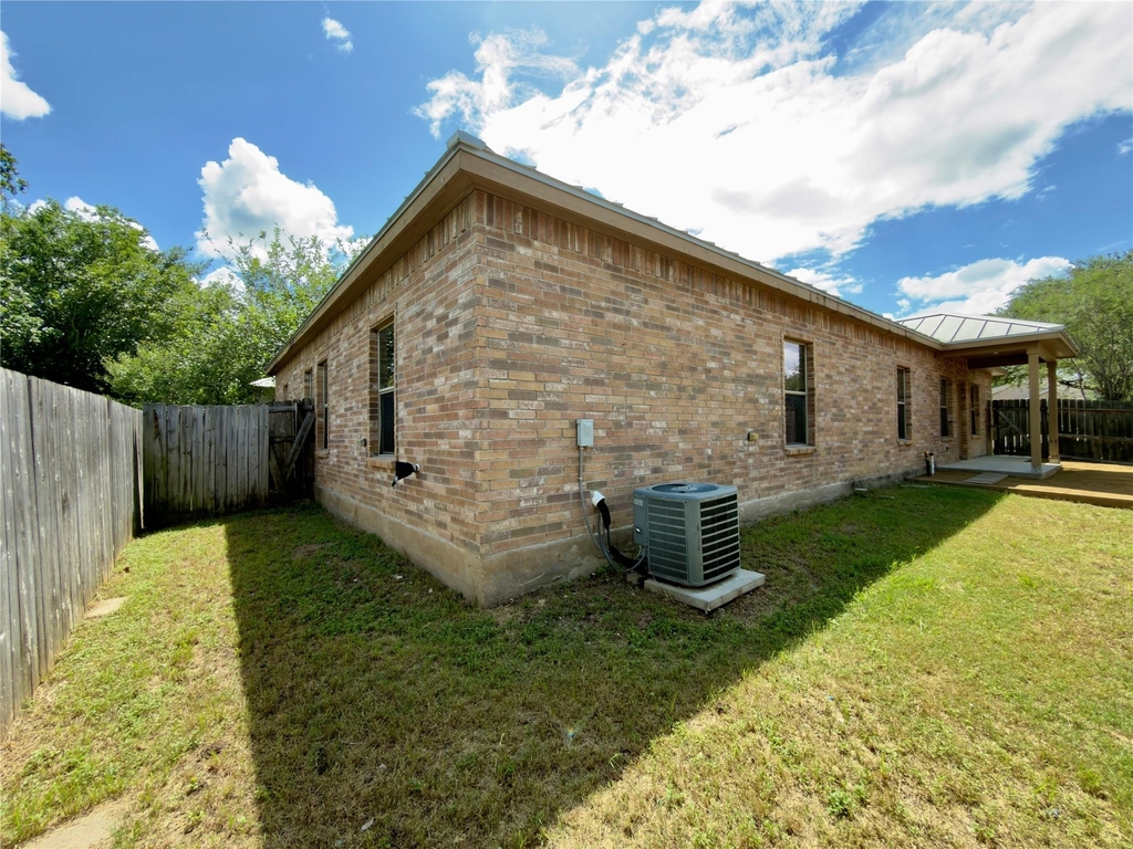 216 Anne Louise Dr - Photo 21