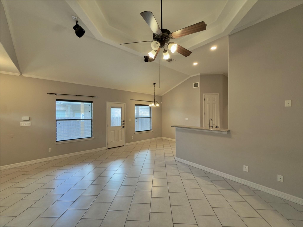 216 Anne Louise Dr - Photo 5