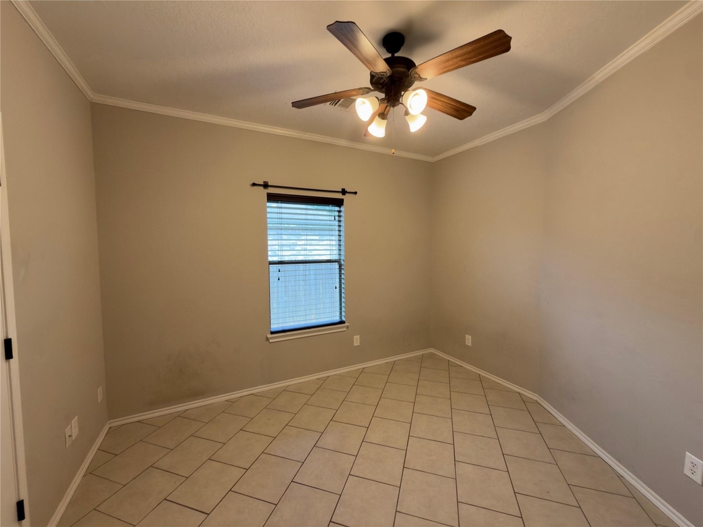 216 Anne Louise Dr - Photo 16