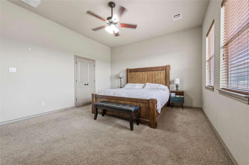 8318 Campeche Bay Pl - Photo 22