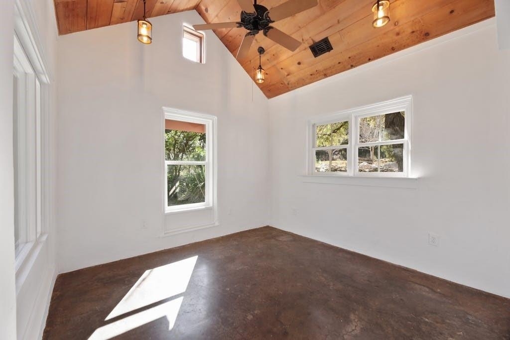 1612 The High Rd - Photo 13