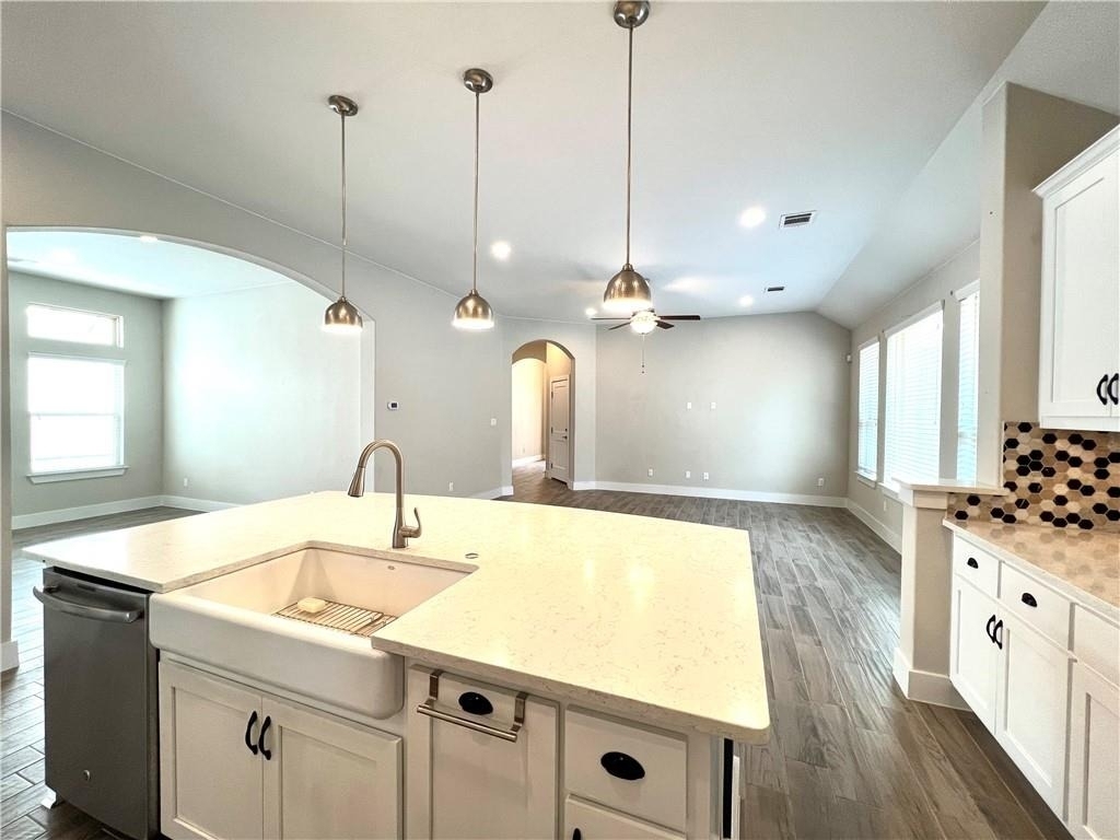 197 Santa Maria St - Photo 10