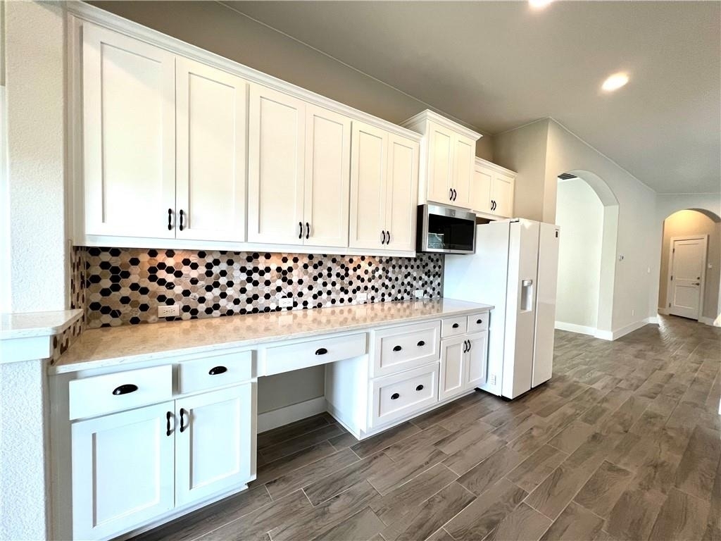 197 Santa Maria St - Photo 11