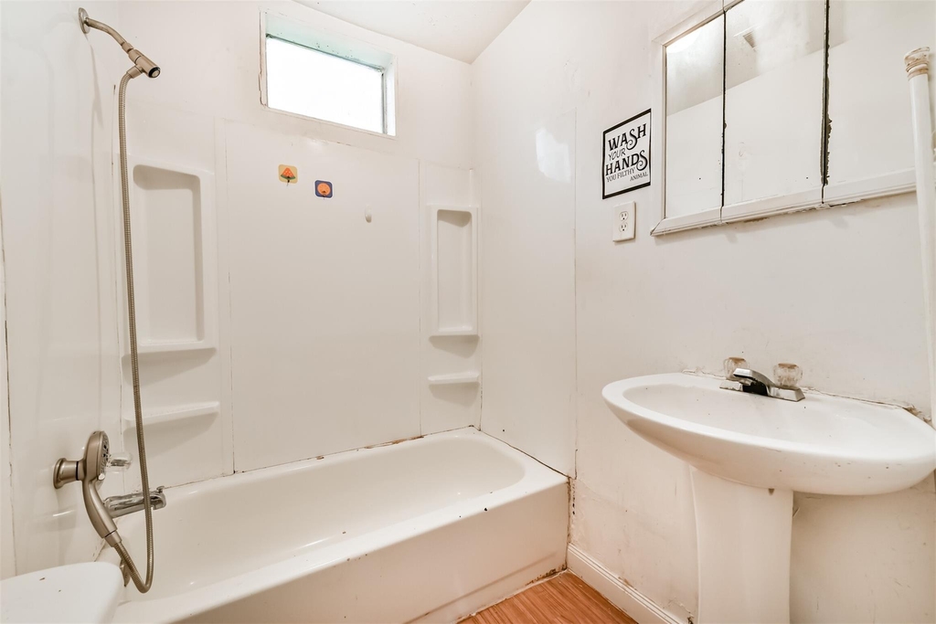 639 E St Charles Dr - Photo 13