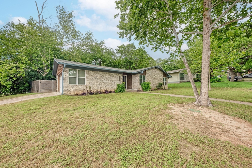 6700 Kings Pt - Photo 3