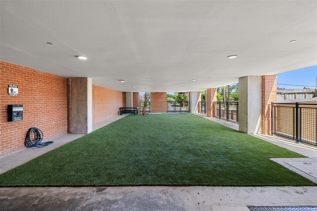 4315 S Congress Ave - Photo 32