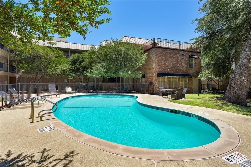 910 Duncan Ln - Photo 16