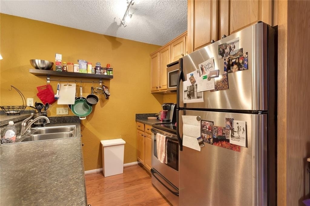 910 Duncan Ln - Photo 9