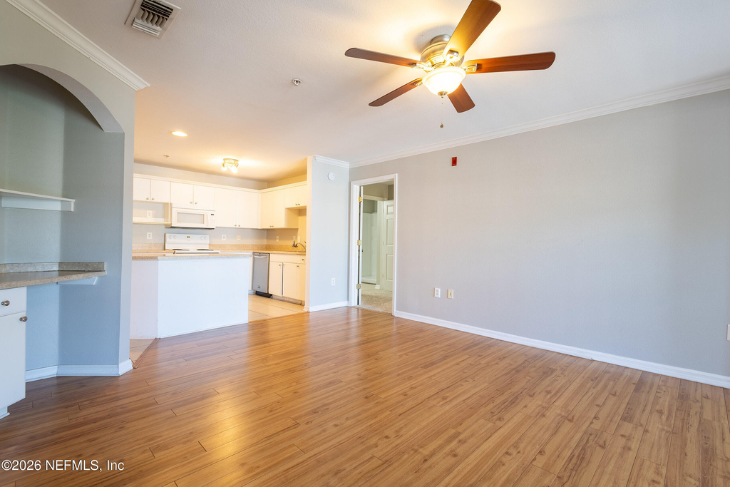 3591 Kernan Boulevard - Photo 20