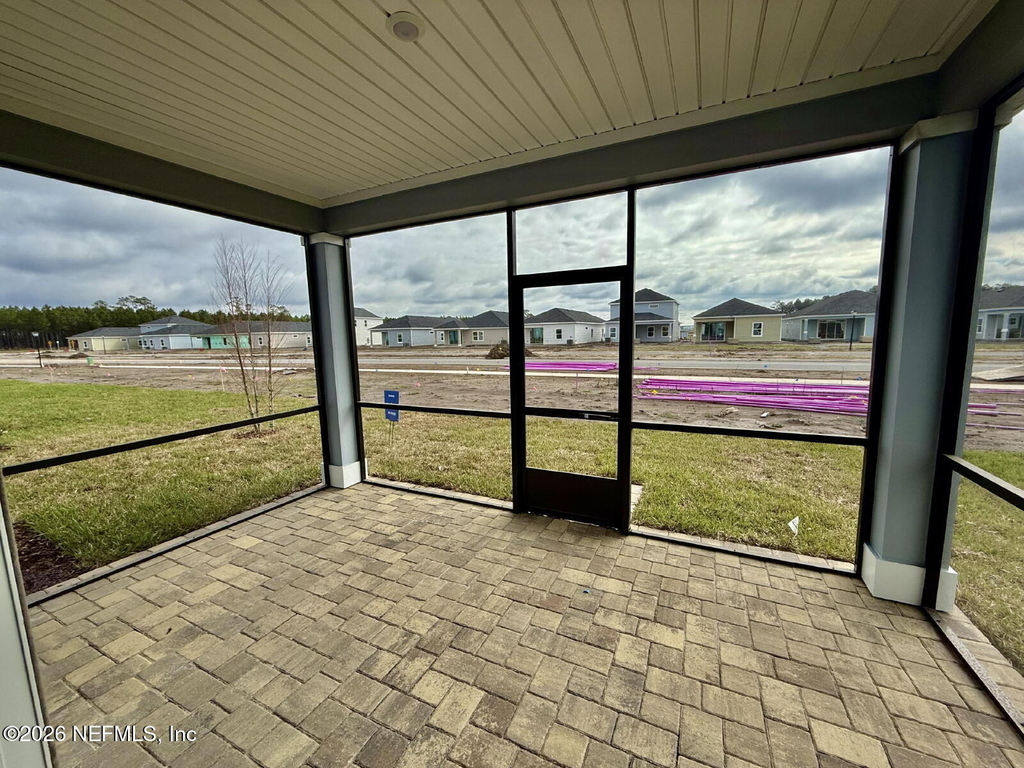 99 Manistique Avenue - Photo 7