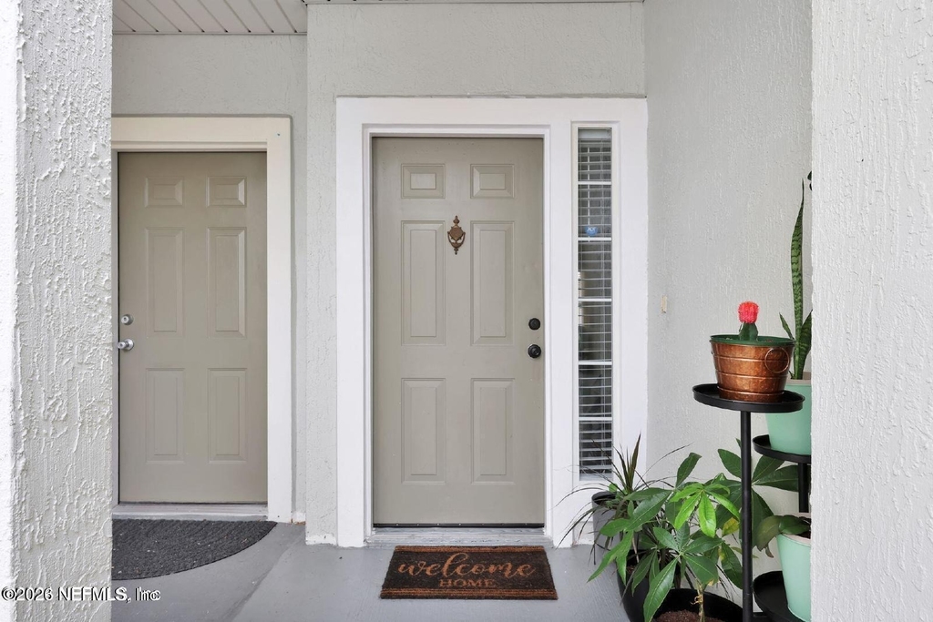 862 Southern Creek Drive - Photo 1