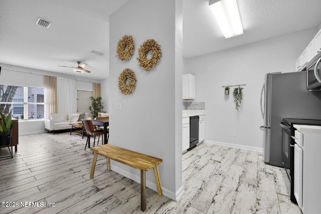 862 Southern Creek Drive - Photo 3