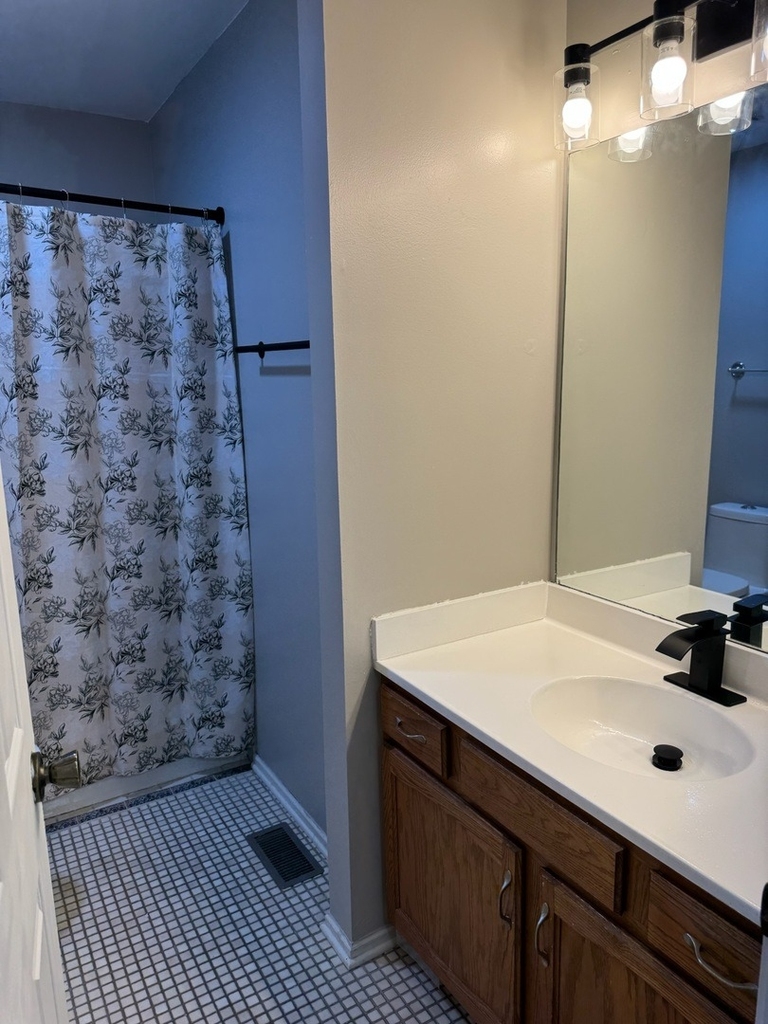 2404 Kenmore Court - Photo 22