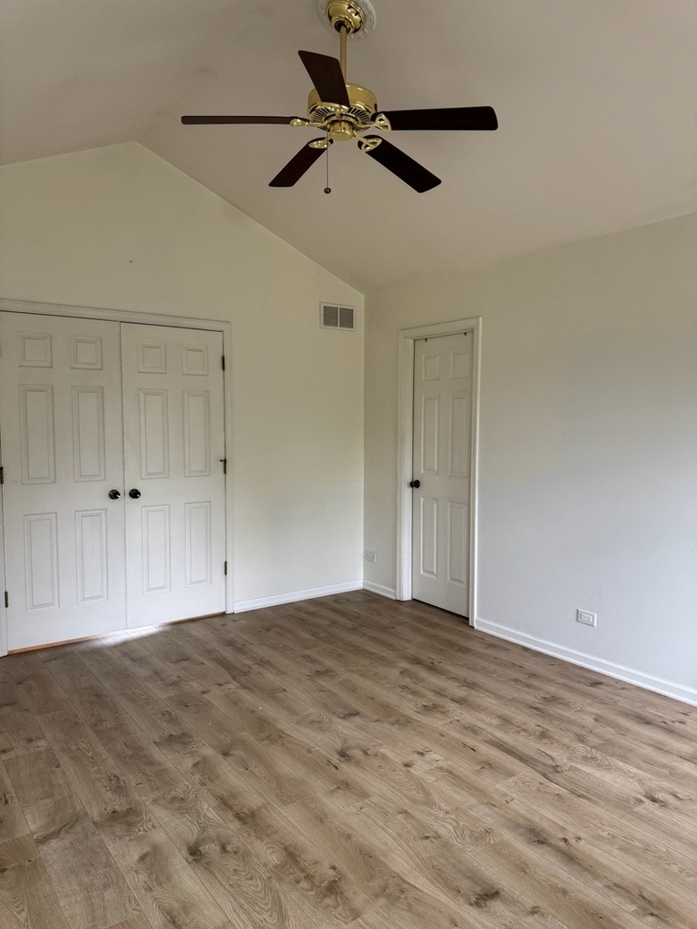 2404 Kenmore Court - Photo 14
