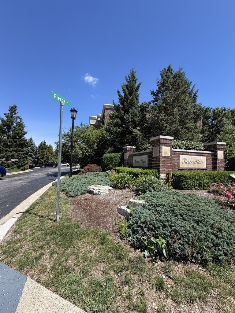 421 Pierce Road - Photo 3