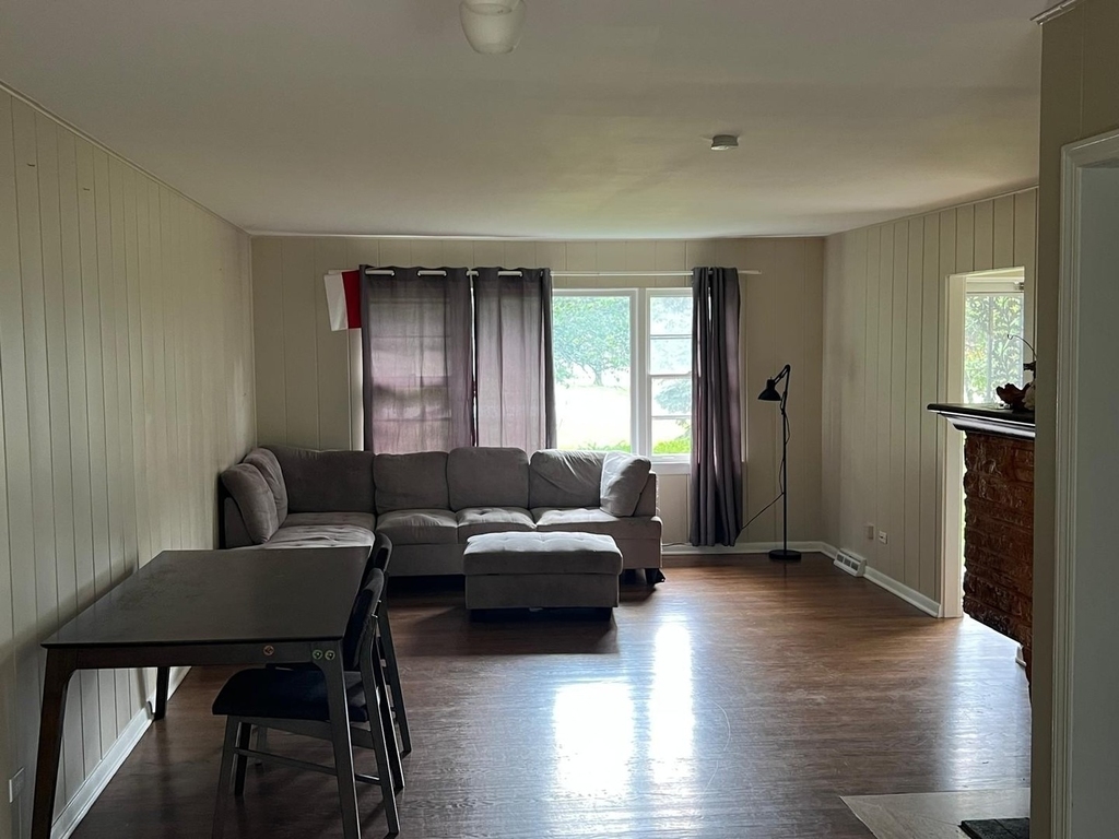 6536 S Ridge Road - Photo 5
