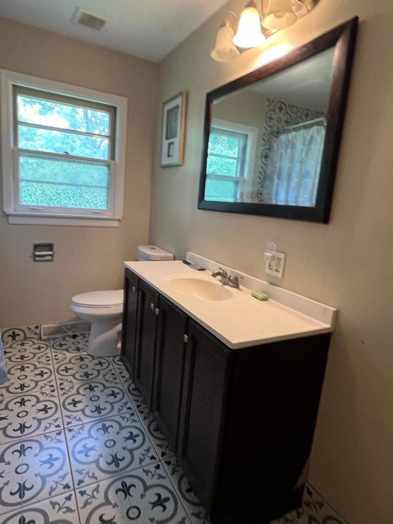 6536 S Ridge Road - Photo 4