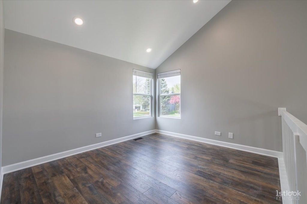 1801 Shetland Road - Photo 9