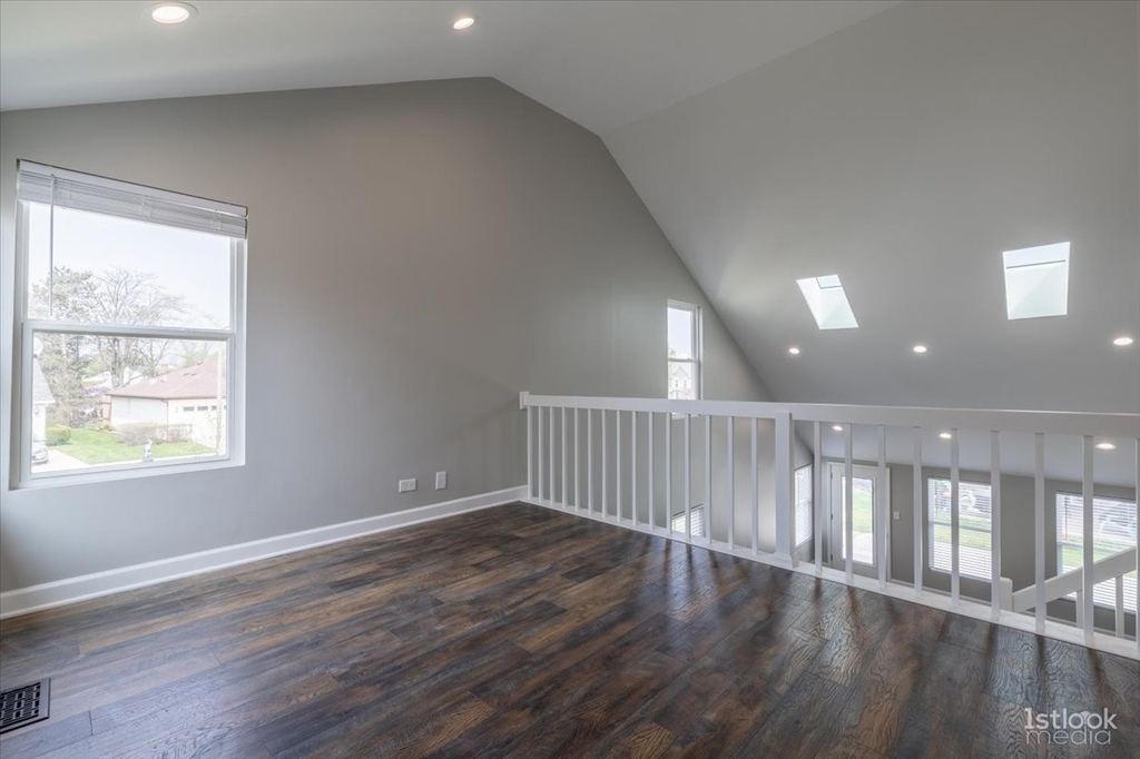 1801 Shetland Road - Photo 10