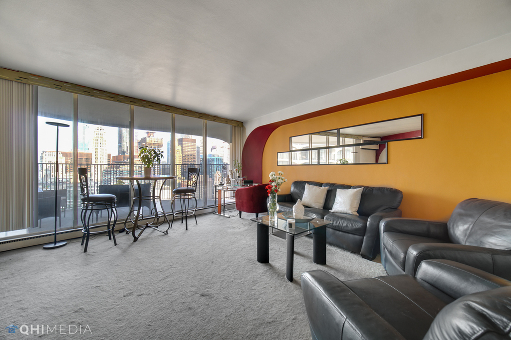 300 N State Street - Photo 5