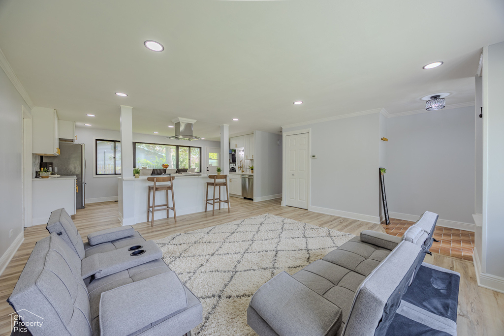 631 W Weathersfield Way - Photo 1