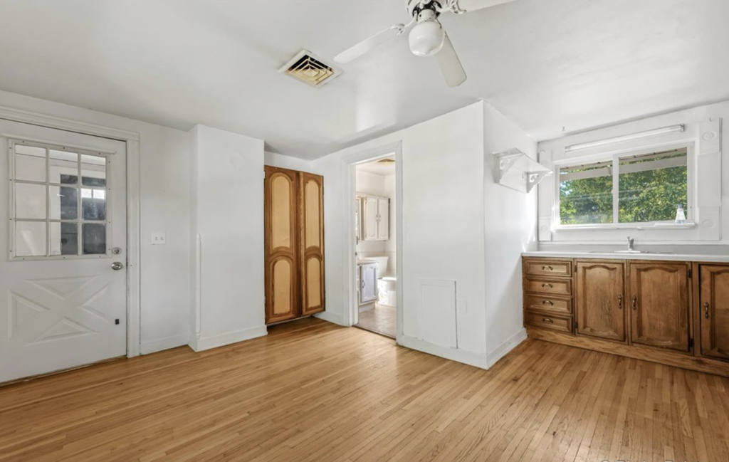 18 Madison Street - Photo 7