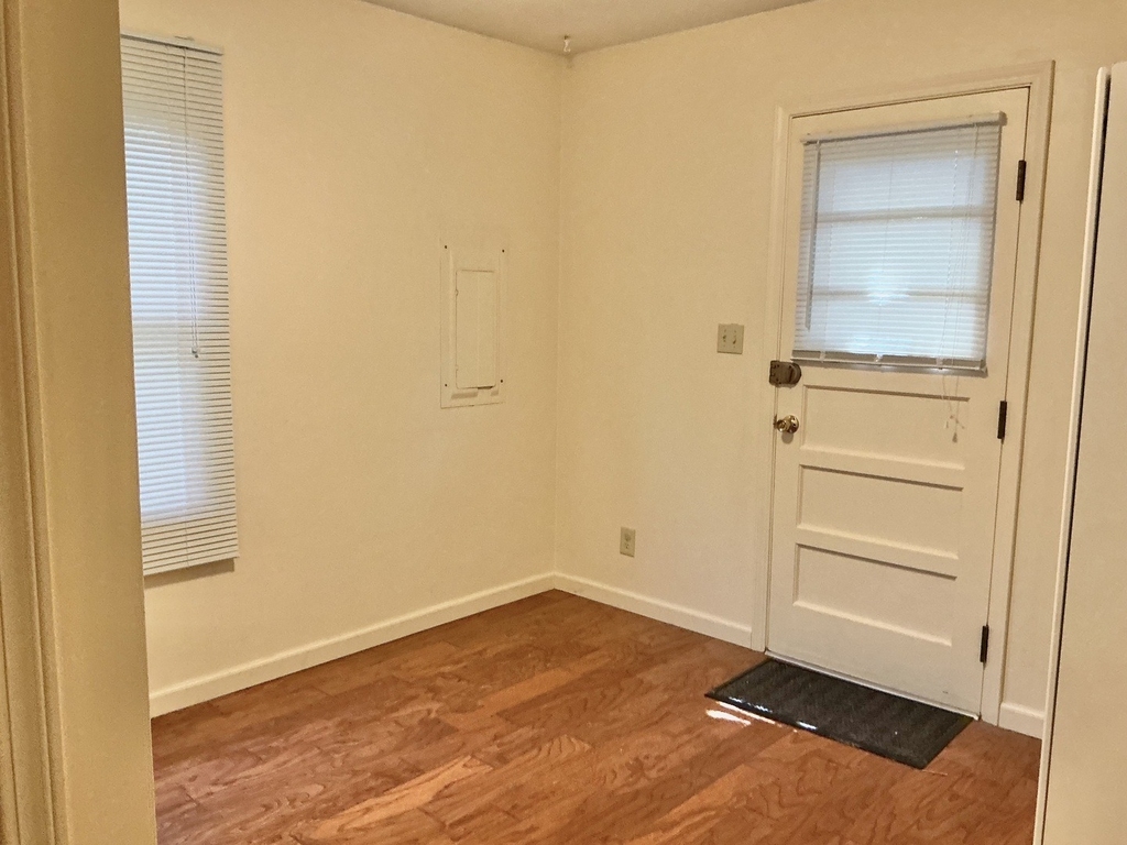 2209 Grange Circle - Photo 6