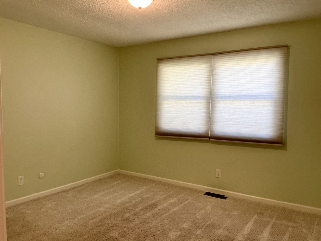 2209 Grange Circle - Photo 12
