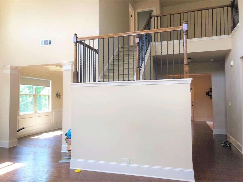 550 Nichols View Way - Photo 4
