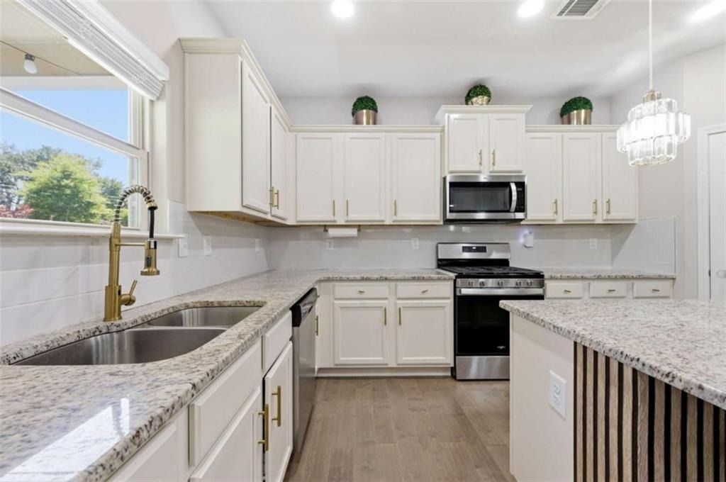 3798 Southfield Court - Photo 13