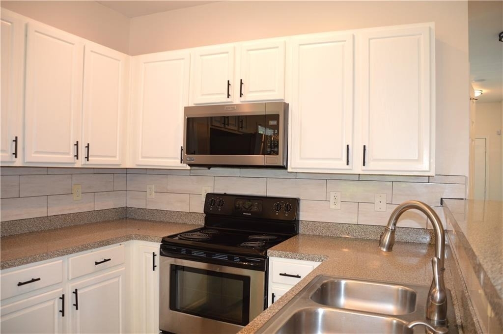 3072 Cedar Glade Lane - Photo 5