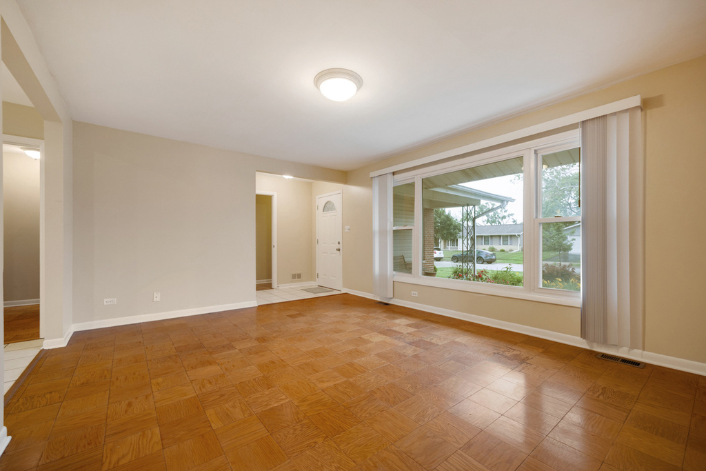 46 Avon Road - Photo 2